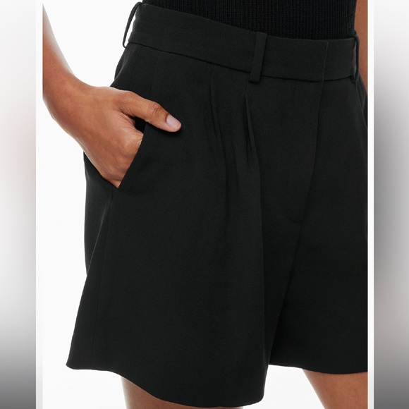Aritzia Babaton Pleated Mid Thigh Trouser Shorts Business Tailored Black 00 - Picture 5 of 10
